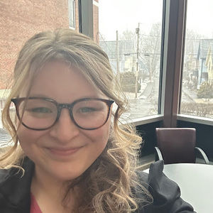 Meet your Posher, Isabella